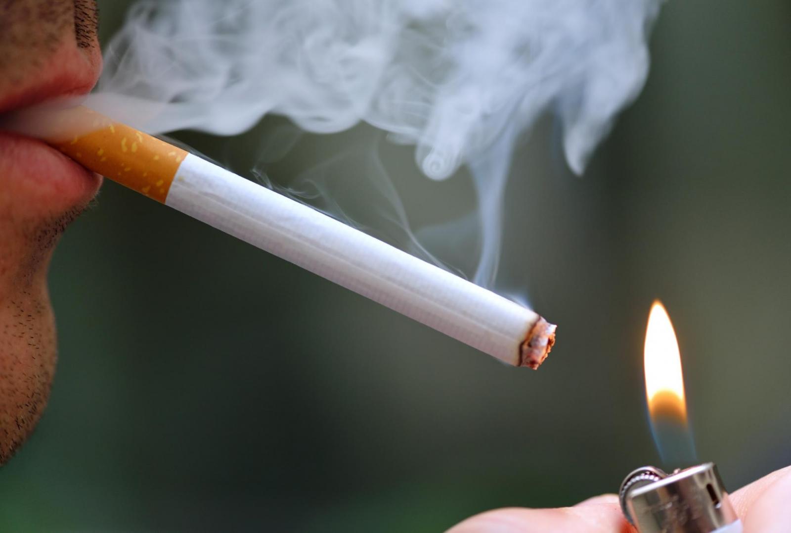 Hút thuốc lá là nguyên nhân hàng đầu gây bệnh COPD