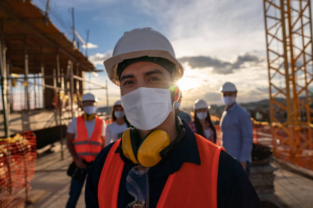 Người làm ở công trường xây dựng có nguy cơ cao bị bệnh phổi tắc nghẽn mãn tính