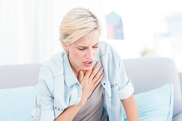 Khó thở là triệu chứng điển hình của một cơn hen suyễn