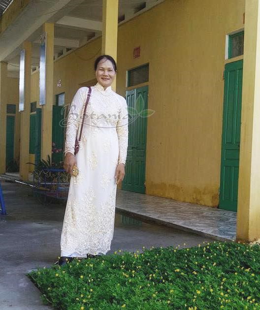 Cô Đặng Thị Bích Dư (58 tuổi)