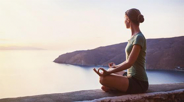 Tập thiền và yoga mỗi ngày để đánh bay stress