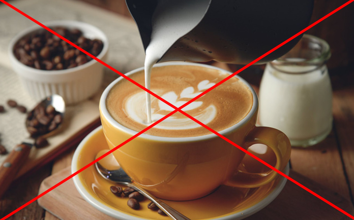 Không nên sử dụng cà phê vào buổi chiều và tối