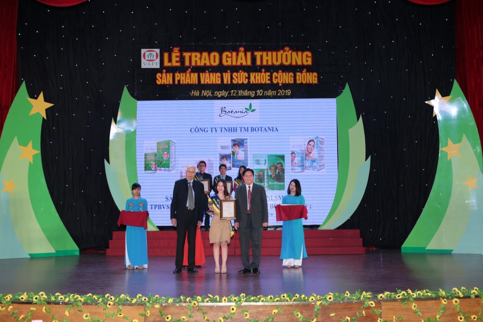 Công ty Botania - vinh dự nhận giải thưởng “Cúp vàng vì sức khỏe cộng đồng”