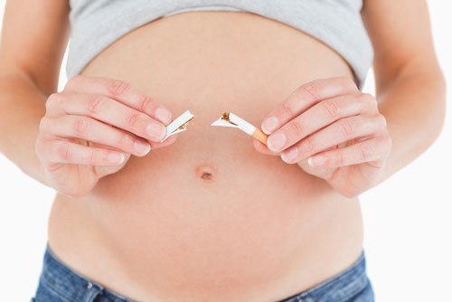Tác hại của khói thuốc lá đối với thai nhi